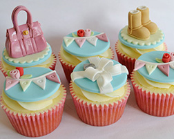 Bunting Cupcakes