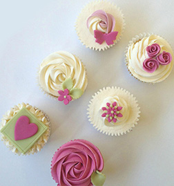 Touch of Flora Cupcakes