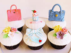 Handbags & Bouquets Cupcakes