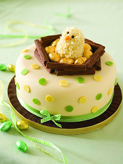 Chirping Chick Easter Cake