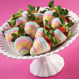 Easter Chicks Dipped Strawberries