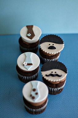 Role Model Father's Day Cupcakes
