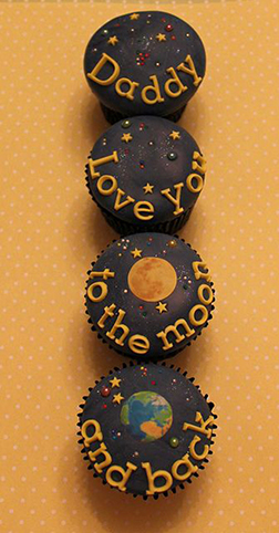 To The Moon Father's Day Cupcakes