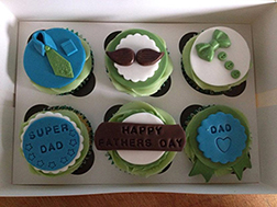 Super Dad Cupcakes