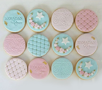 Pastel Perfect Ramadan Cookies