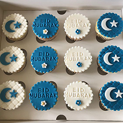 In A Blue Moon Eid Cupcakes