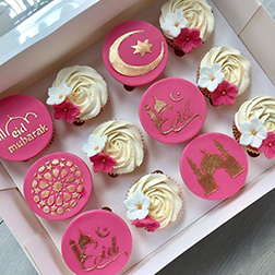 Blossoming Eid Cupcakes