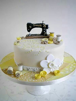 Vintage Sewing Machine Cake