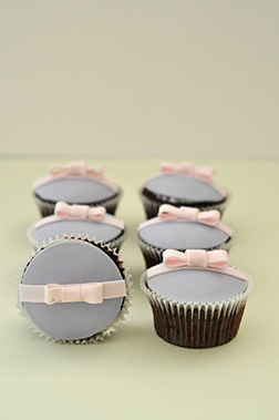 Pink Bow Dozen Cupcakes