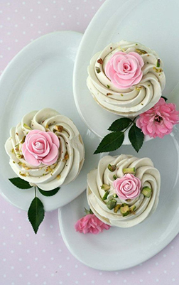 Floral Blessings Dozen Cupcakes