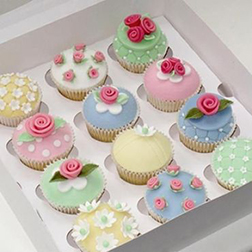 Vintage Floral Cupcakes