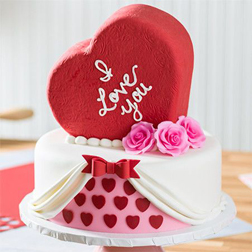 Darling 'I Love You' Cake