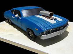 Vintage Muscle Car Cake