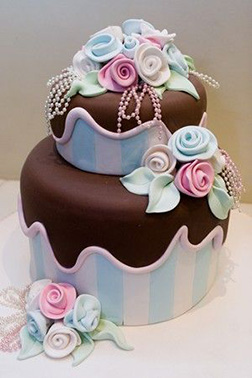 Pastel Roses Cake