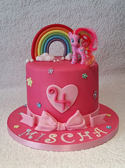 Pinkie Pie Hat Cake