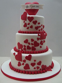 Heart Flow Wedding Cake