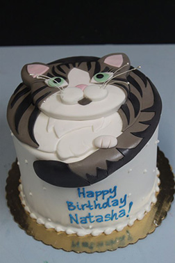 Tail Wrap Cat Cake