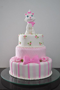 Tiered Aristrocats Cake