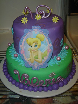 Tinkerbell Cute and Bubbly Birthday Cake