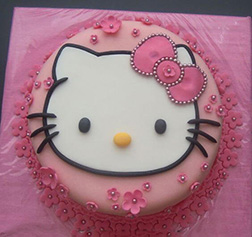 Floral Face Hello Kitty Cake