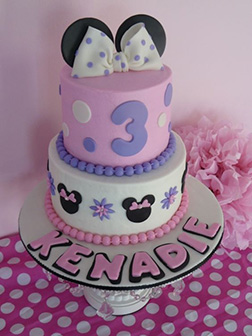 Lavender and Pink Minnie Mouse Cake