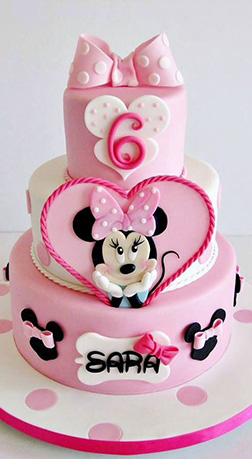 Pink Daydream Minnie Mouse Cake