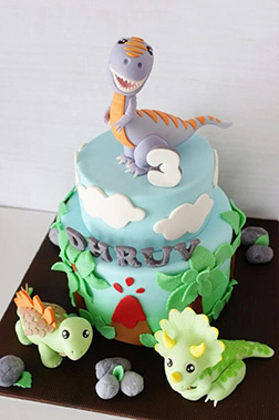 Baby Dino Figurine Cake