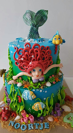 Diving Ariel Cake 2