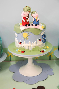 Peppa & George Pig Theme Cake 1