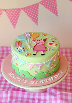 Peppa Pig Birthday Cake 4