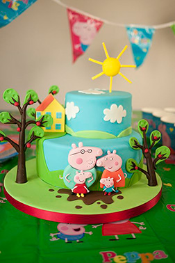 Peppa Pig Playground Cake 1