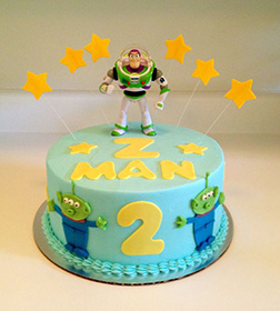 Buzz & the Aliens Cake 2