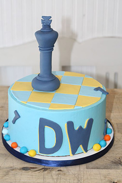 Royal Piece Chess Cake