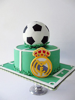 Real Madrid Football Cake 7
