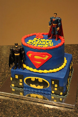 Batman vs Superman Cake