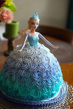 Queen Elsa Doll Cake