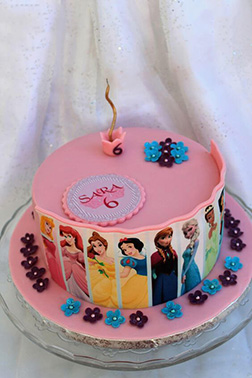 Disney Princesses Pink Cake