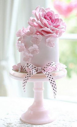 Dainty Pink Flower Cake