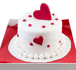 Charming Heart Cake
