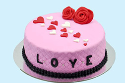 Love and Roses Cake