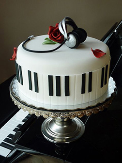 Composer's Special Piano Cake