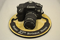 Canon Enthusiast Cake 2