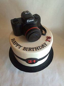 Canon Camera Cake