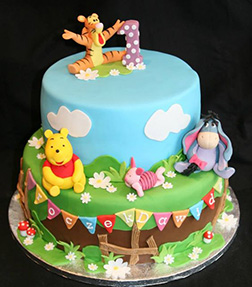 100 Acre Woods Friends Cake