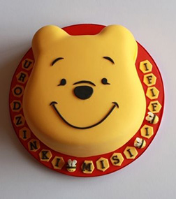 Winnie the Pooh Best Friend Cake