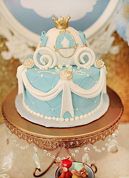 Cinderella's Magic Coach 3D Cake