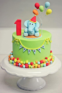 Baby Elephant & Balloons Cake