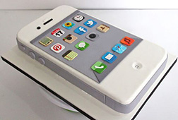 3D White iPhone Cake