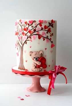 Teddy Bear Hearts Cake