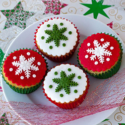 Snowflakes Half Dozen (6) Cupcakes